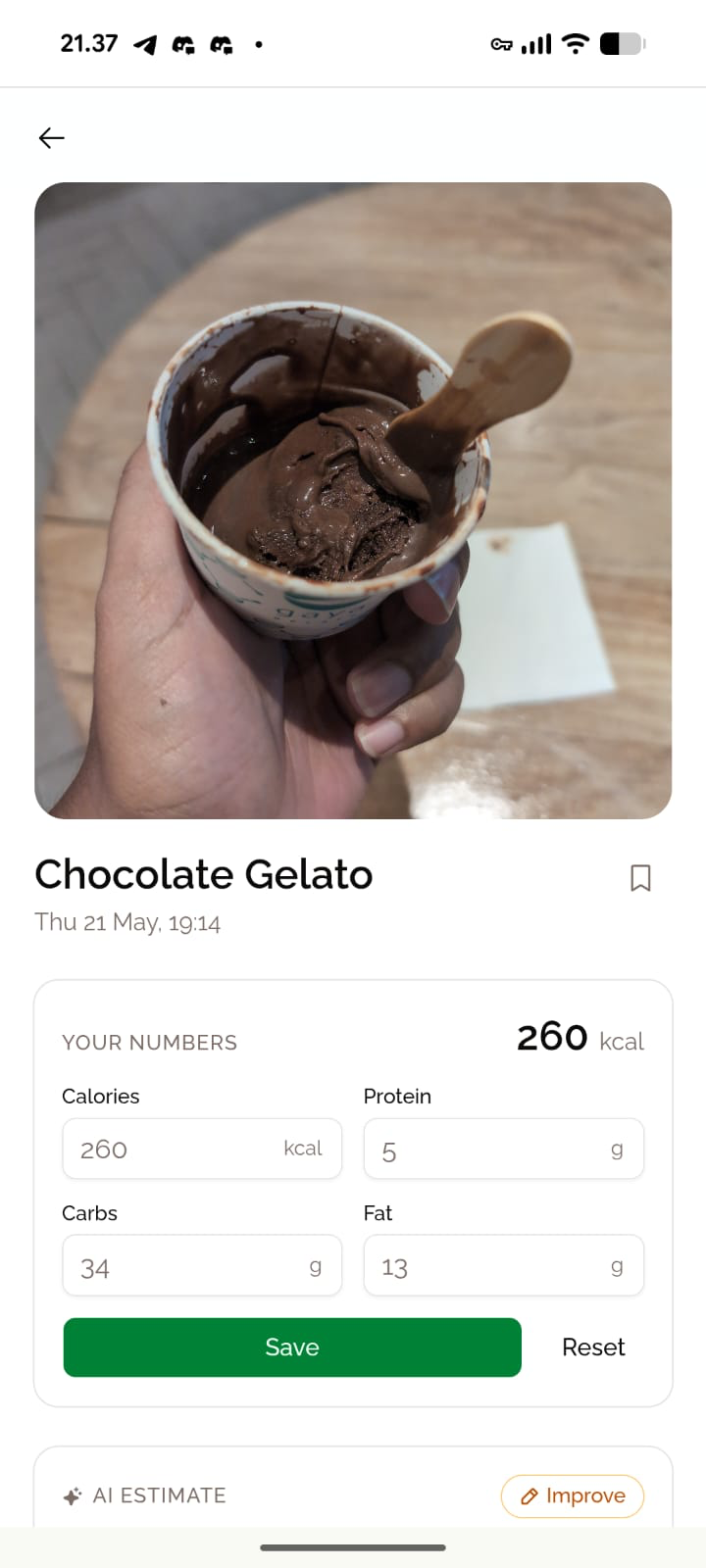 Meal detail page for chocolate gelato. Large photo, override fields for calories and macros.